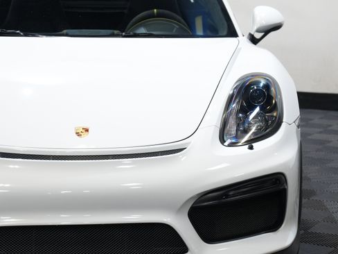 Used 2016 Porsche Cayman GT4 RWD image 10