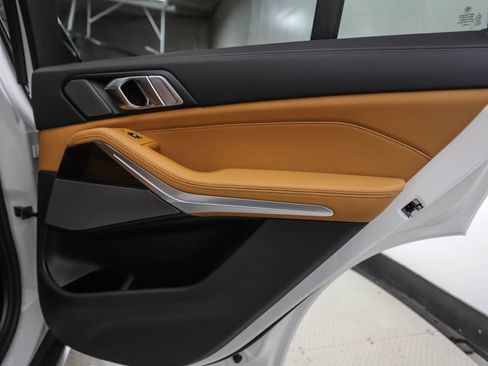 Used 2026 BMW X5 xDrive40i image 22