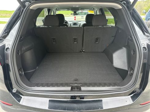 Used 2023 Chevrolet Equinox LT AWD/4WD image 12