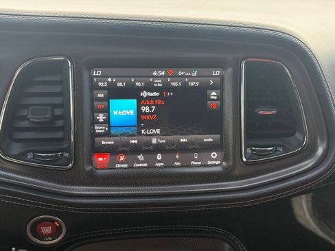 Used 2022 Dodge Challenger SRT Hellcat RWD image 22