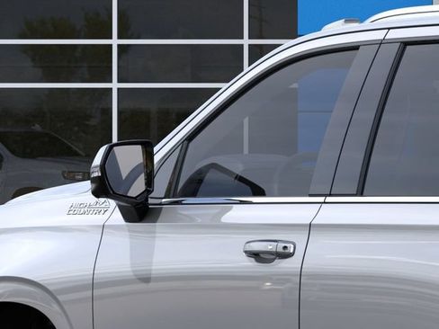 New 2026 Chevrolet Tahoe High Country RWD image 12