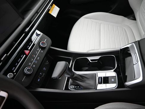 New 2025 Hyundai Santa Cruz SE image 20