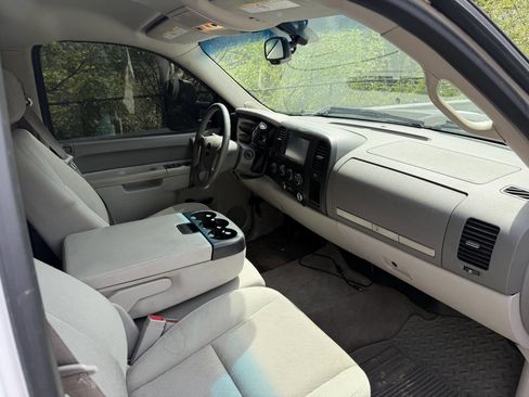Used 2014 GMC Sierra 2500 SLE AWD/4WD image 13