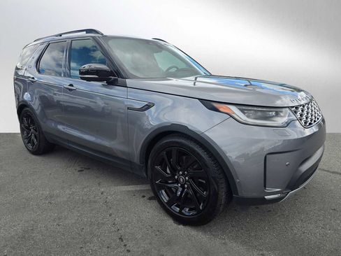 Used 2025 Land Rover Discovery S AWD/4WD image 7