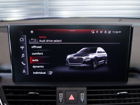 Used 2023 Audi Q5 2.0T Premium image 23