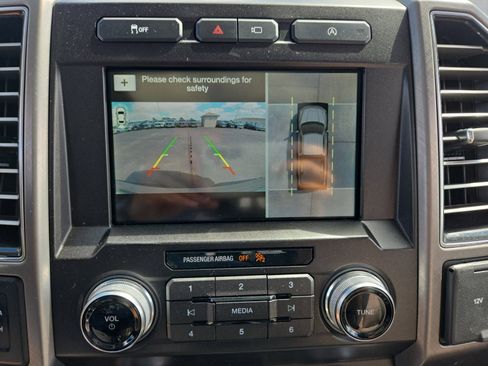 Certified 2019 Ford F150 Limited w/ Trailer Tow Package image 19