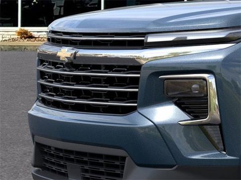 New 2026 Chevrolet Traverse LT image 13