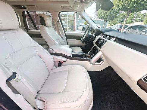 Used 2018 Land Rover Range Rover HSE AWD/4WD image 25
