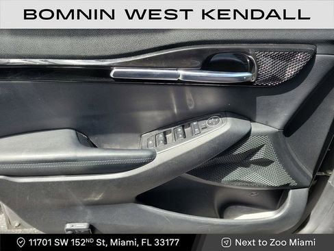 Used 2023 Kia Seltos S image 25