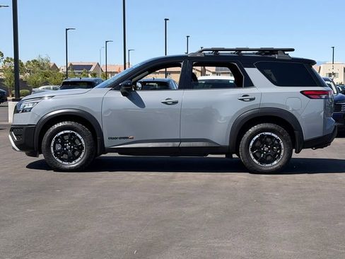 Certified 2024 Nissan Pathfinder Rock Creek AWD/4WD image 2