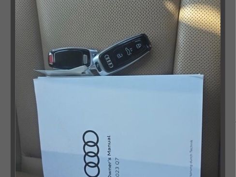 Used 2023 Audi Q7 3.0T Premium Plus w/ Premium Plus Package image 5