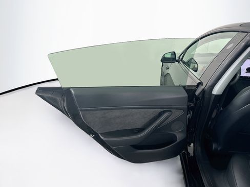Used 2023 Tesla Model 3 Standard Range RWD image 25