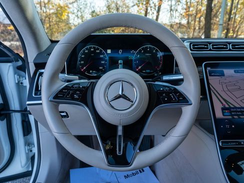 Used 2022 Mercedes-Benz S 580 4MATIC Sedan image 22