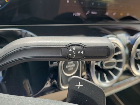 Certified 2023 Mercedes-Benz GLA 250 image 32