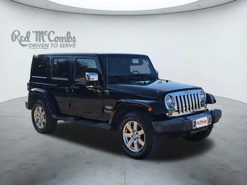 Used 2015 Jeep Wrangler Unlimited Sahara w/ Mopar Chrome Edition Group AWD/4WD image 7