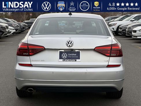 Used 2018 Volkswagen Passat 2.0T SEL Premium image 5