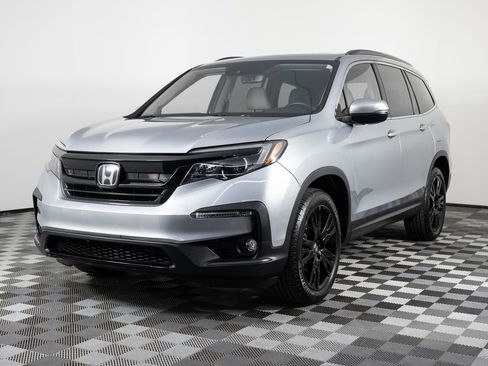 Used 2022 Honda Pilot Special Edition image 2