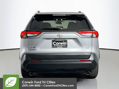 Used 2023 Toyota RAV4 XLE image 13