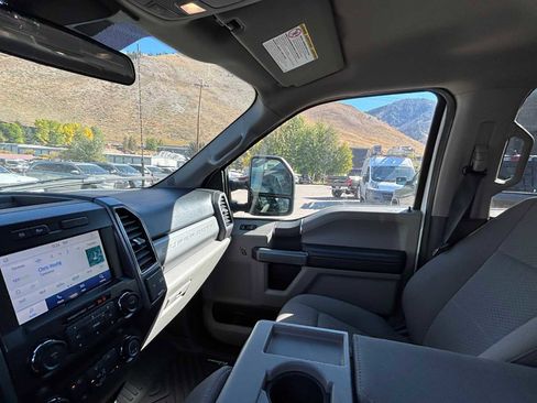Used 2022 Ford F250 XLT image 25