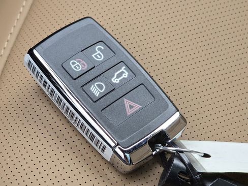 New 2026 Land Rover Range Rover Sport Dynamic SE AWD/4WD image 42