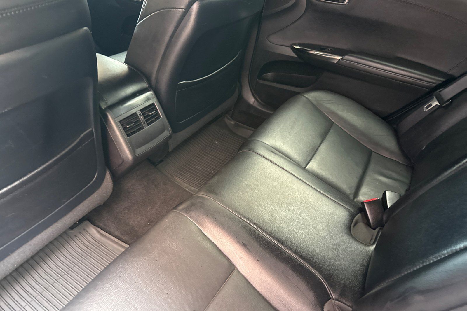 Used 2016 Toyota Avalon Touring FWD image 16