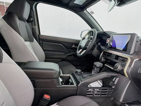 New 2026 Toyota Tacoma TRD Off-Road AWD/4WD image 33