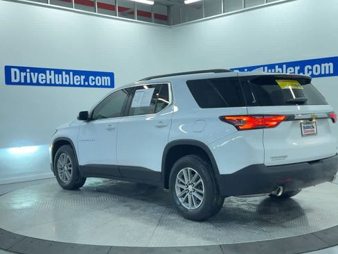 Used 2023 Chevrolet Traverse LT image 9