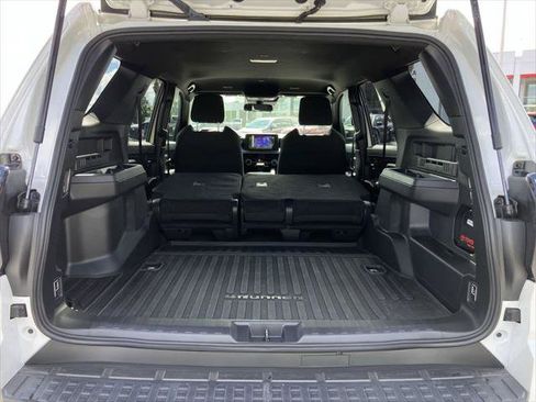 Certified 2025 Toyota 4Runner SR5 AWD/4WD image 26