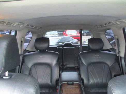 Used 2012 INFINITI QX56 4WD w/ Deluxe Touring Pkg image 15