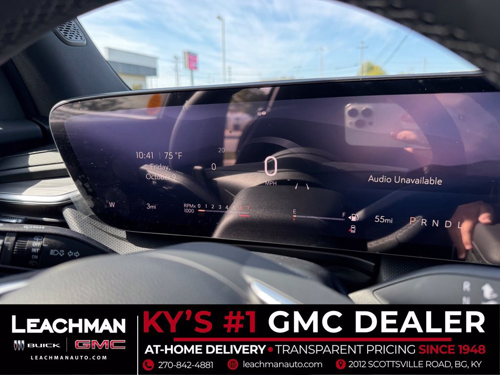 New 2027 Buick Enclave Preferred w/ LPO, Floor Liner Package FWD image 24