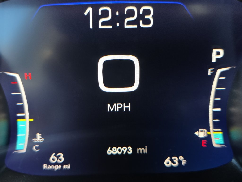 Used 2024 Chrysler Pacifica Touring-L FWD image 22