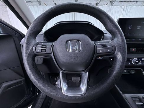 Used 2024 Honda CR-V EX image 16