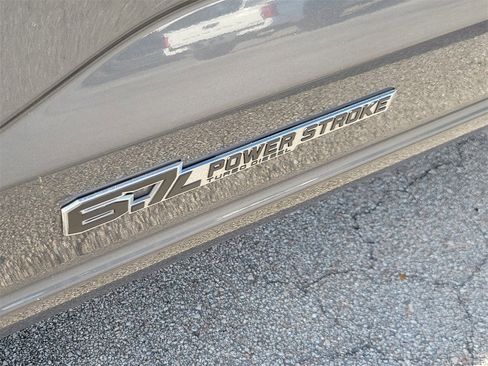 Used 2023 Ford F250 XLT image 8