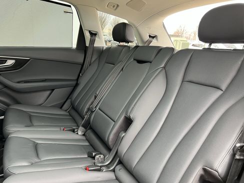 Used 2022 Audi Q7 Premium Plus w/ Premium Plus Package image 32