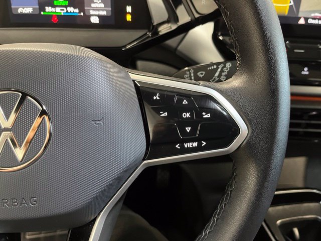 Used 2023 Volkswagen ID.4 Pro AWD/4WD image 28
