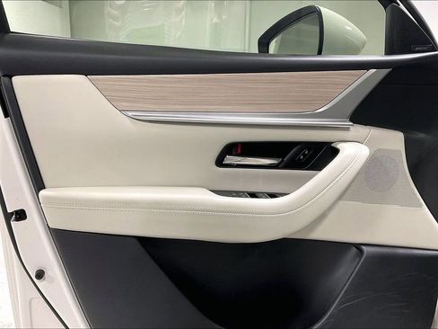 Used 2024 MAZDA CX-90 3.3 Turbo w/ Premium Plus Pkg image 21