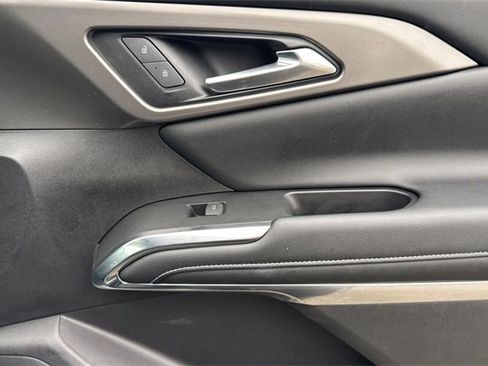 Used 2024 Chevrolet Traverse LT w/ LPO, Floor Liner Package image 22