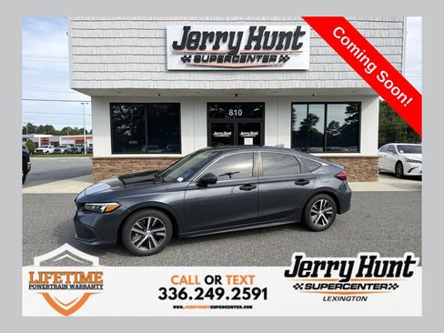 Used 2024 Honda Civic LX image 1