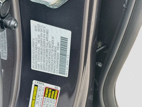 Certified 2025 Honda Odyssey Touring image 36