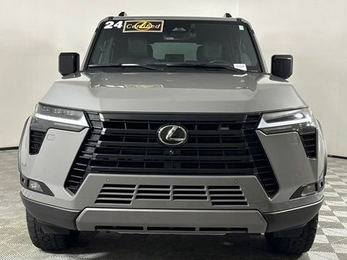 Used 2024 Lexus GX 550 AWD/4WD image 11