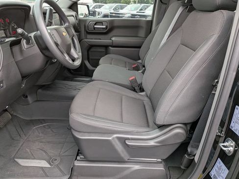 Used 2025 Chevrolet Silverado 1500 W/T w/ WT Safety Package AWD/4WD image 15