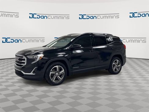 Used 2021 GMC Terrain SLT image 4
