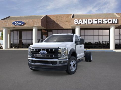New 2026 Ford F550 4x4 Supercab Super Duty image 3