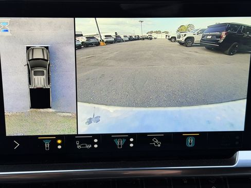 Used 2022 GMC Sierra 1500 SLT w/ SLT Premium Plus Package image 22