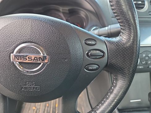 Used 2012 Nissan Altima 2.5 S w/ 20th Anniversary Pkg FWD image 10