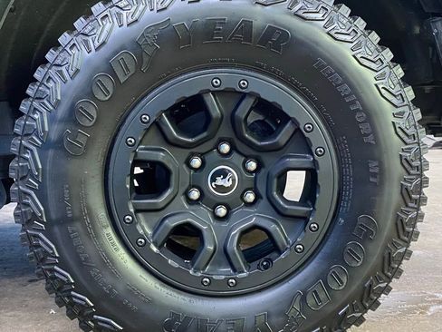 Used 2024 Ford Bronco Wildtrak image 53