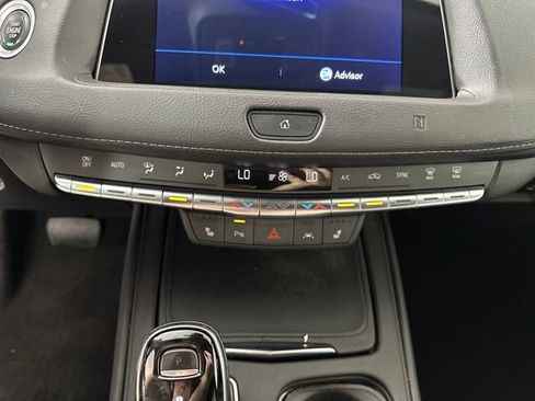 Used 2021 Cadillac XT4 Luxury image 24