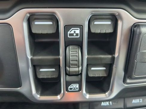 New 2025 Jeep Wrangler Sport S AWD/4WD image 22