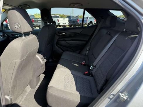 Used 2024 Chevrolet Equinox LT image 13