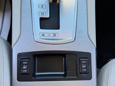 Used 2013 Subaru Legacy 2.5i Premium image 44